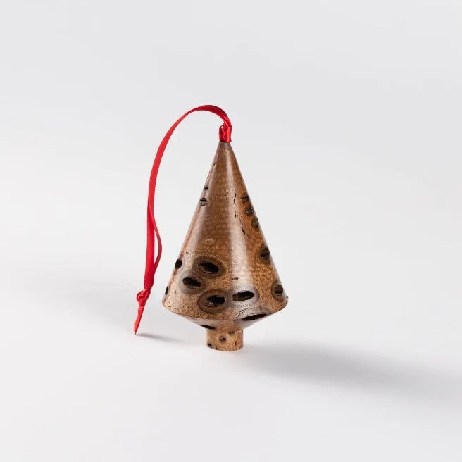 Banksia Christmas Decorations  Christmas Tree